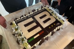 900900_0_6008094_327952